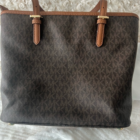 Michael Kors brown signature Jet set tote - Picture 3 of 4